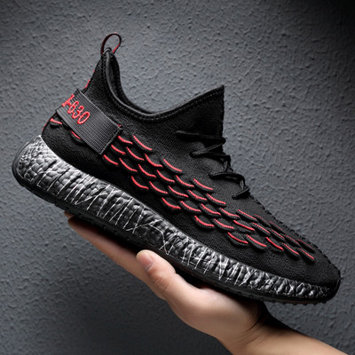 Sporta un ikdienas vīriešu kedas no tekstila ar mežģīnēm