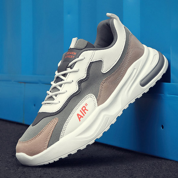 Sportiskas ikdienas kedas no eko zamšādas un tīklveida auduma