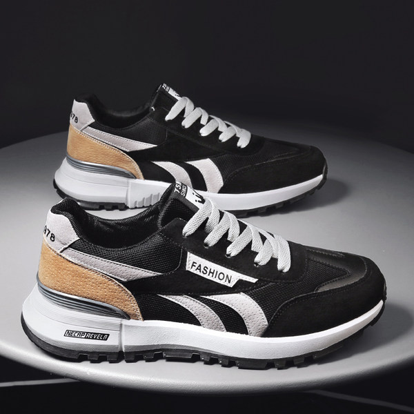 Jauns ikdienas kedu modelis ar uzrakstu