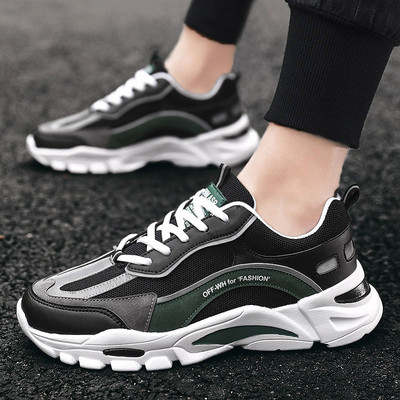 Kareda tallaga meeste vabaaja tossude uus mudel