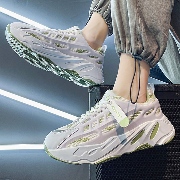 Jauns vīriešu kedu modelis ar raupju zoli - vairāki modeļi