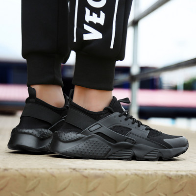 Ikdienas kedas ar mežģīnēm un raupju zoli vīriešiem