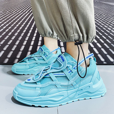 Jauns vasaras elpojošo kedu modelis ar biezu zoli vīriešiem