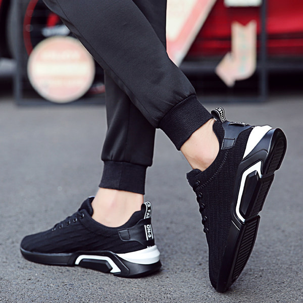 Vīriešu kedas ikdienai un sportam no sieta auduma