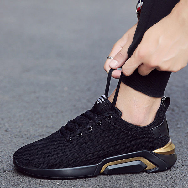 Vīriešu kedas ikdienai un sportam no sieta auduma