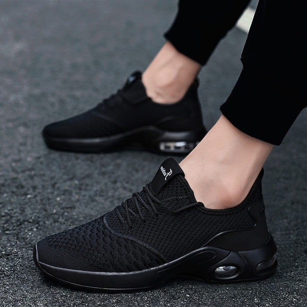 Vīriešu kedas no sieta auduma un gaisa kameras