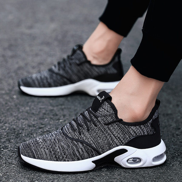 Vīriešu kedas no sieta auduma un gaisa kameras