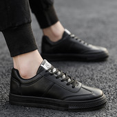 Uus mudel aplikatsiooni ja pealdisega nahast tossud