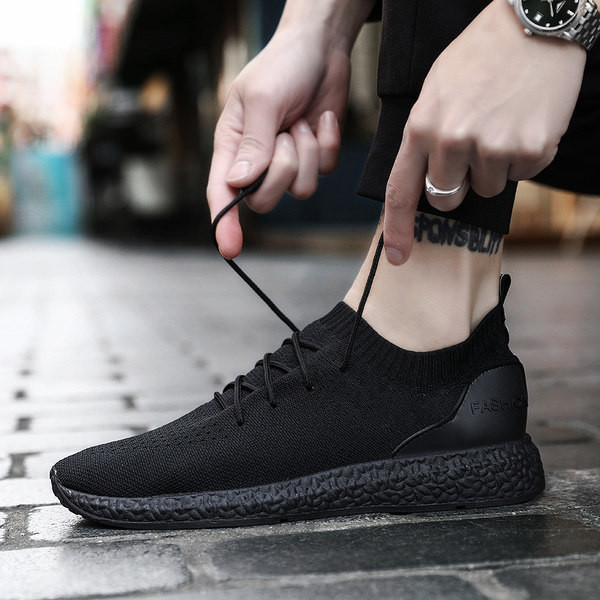 Vīriešu tekstila kedas divi modeļi ar šņorēm