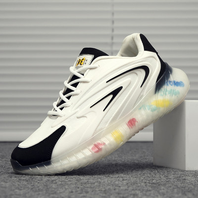 Vīriešu kedas no skriešanai piemērota sieta auduma