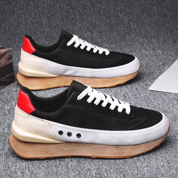 Új férfi tornacipő modell, lapos magas talppal