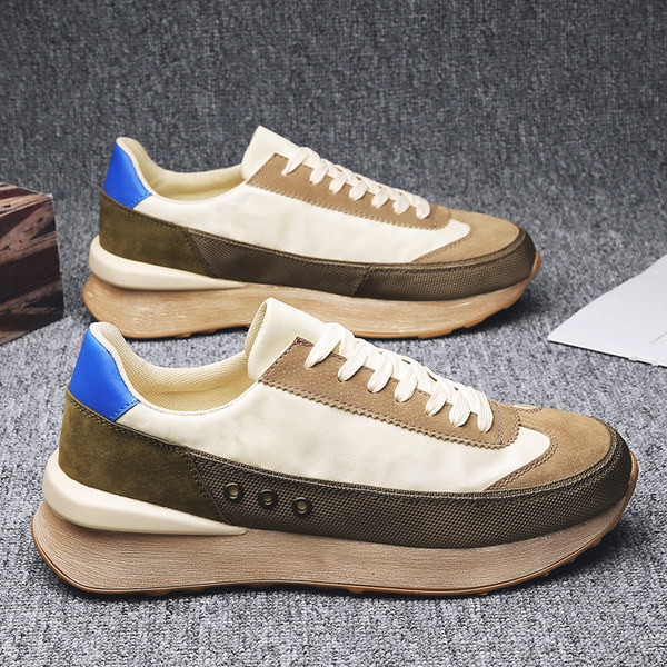 Új férfi tornacipő modell, lapos magas talppal