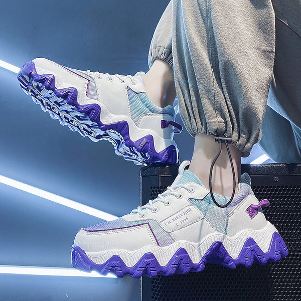 Jauns rudens kedu modelis ar raupju zoli vīriešiem