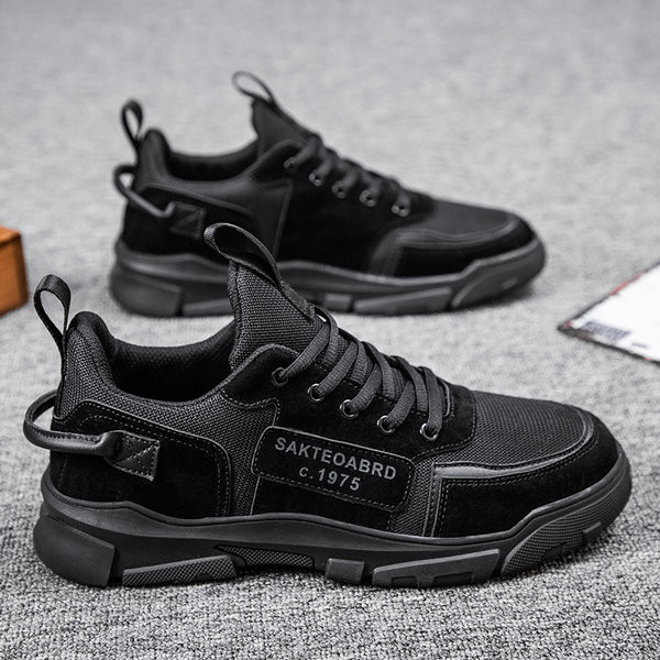 Meeste tekstiilist tossud kirja ja paeltega - ümara mustriga