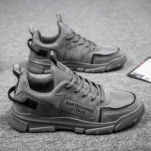 Meeste tekstiilist tossud kirja ja paeltega - ümara mustriga