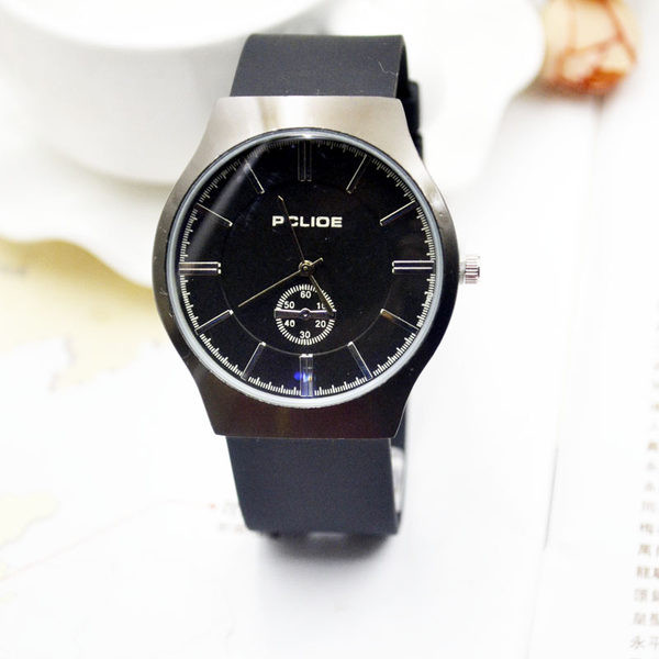 Modern férfi karóra - három színben