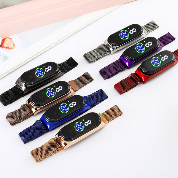 Dnevni sat za muškarce i žene