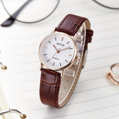 Moderns ādas pulkstenis vīriešiem un sievietēm