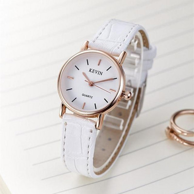 Moderns ādas pulkstenis vīriešiem un sievietēm