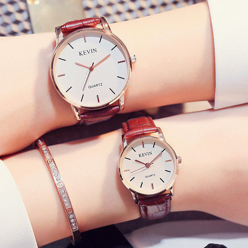 Moderns ādas pulkstenis vīriešiem un sievietēm