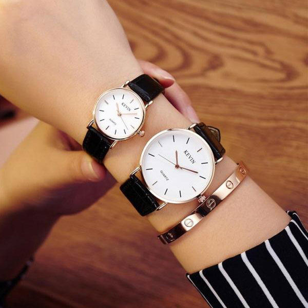 Moderns ādas pulkstenis vīriešiem un sievietēm