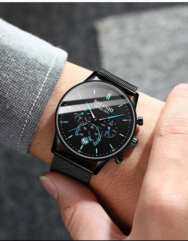 Moderns pulkstenis vīriešiem - mehānisks