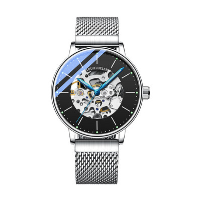 Férfi vízálló karóra karcmentes üveggel