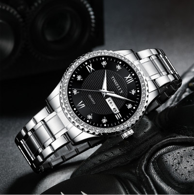 Vīriešu pulkstenis ar dekoratīviem akmeņiem