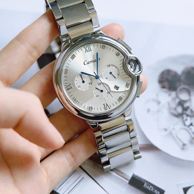 Rozsdamentes acélból készült férfi karóra