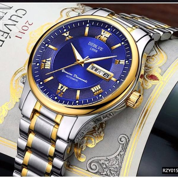 Moderns vīriešu pulkstenis ar metāla siksniņu