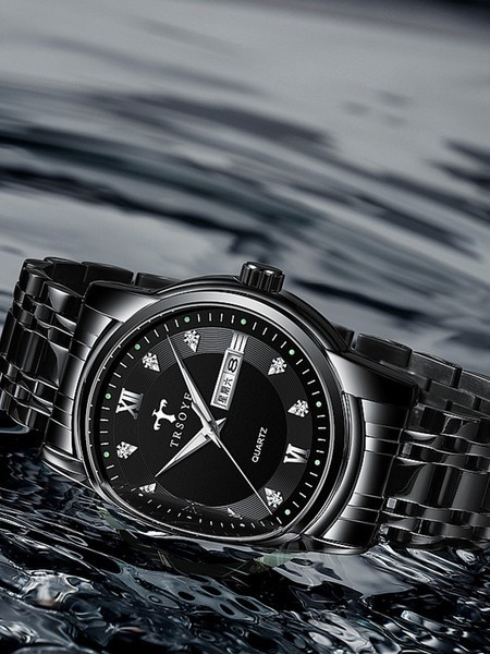 Moodne meeste käekell – mitmes värvitoonis