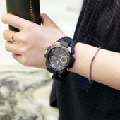 Silikoonrihmaga meeste spordikell