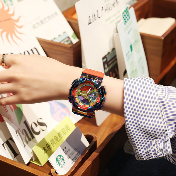 Vīriešu krāsains pulkstenis ar silikona siksniņu