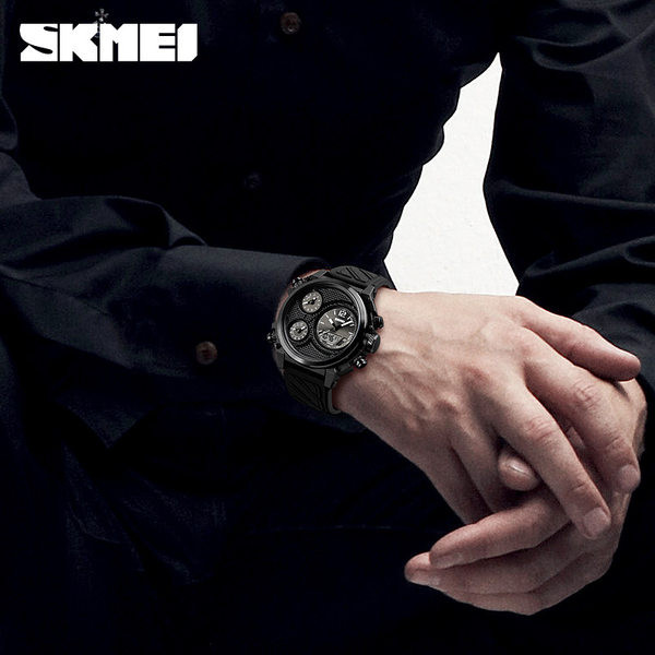 Jelenlegi férfi karóra kettős kijelzővel