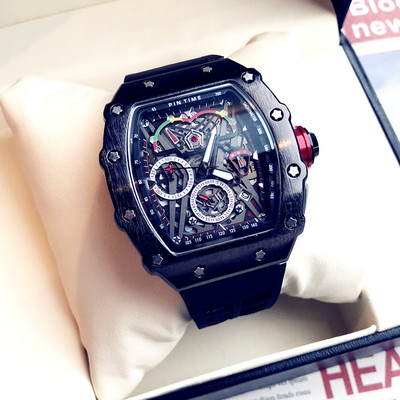 Vyriškas laikrodis su silikonine apyranke