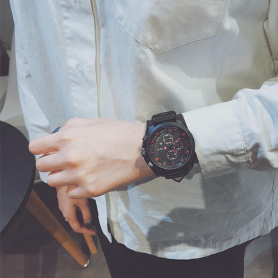 Καθημερινό ρολόι με δερμάτινο λουράκι για άντρες