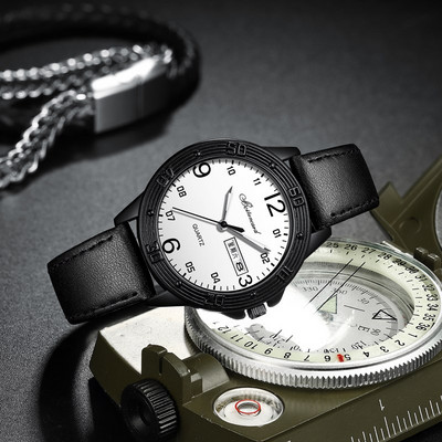 Igapäevane käekell värviliste näpunäidete ja ökonahast rihmaga