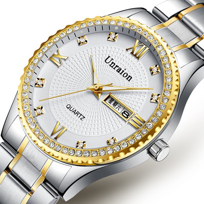 Elegáns férfi karóra köves díszítéssel