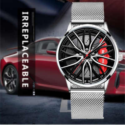 Nem szabványos kialakítású férfi napi karóra