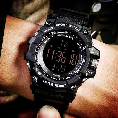 Igapäevane meeste käekell – mitmes värvitoonis