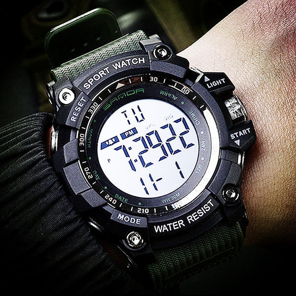 Igapäevane meeste käekell – mitmes värvitoonis