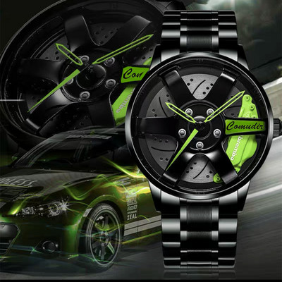 Nem szabványos kialakítású férfi karóra