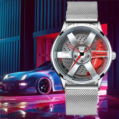 Nem szabványos kialakítású férfi karóra