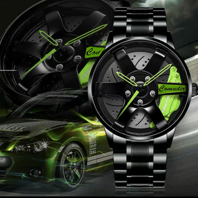 Nem szabványos kialakítású férfi karóra