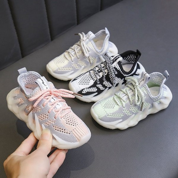 Hingavad sporditossud tüdrukutele ja poistele