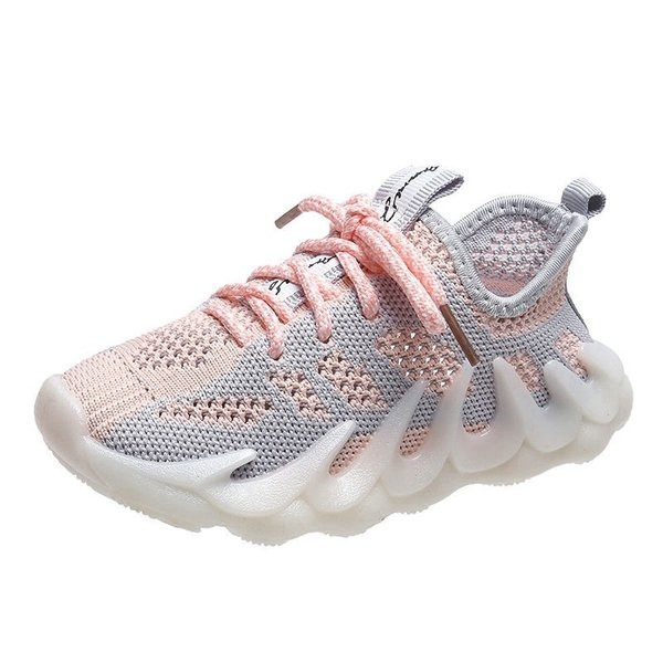 Hingavad sporditossud tüdrukutele ja poistele