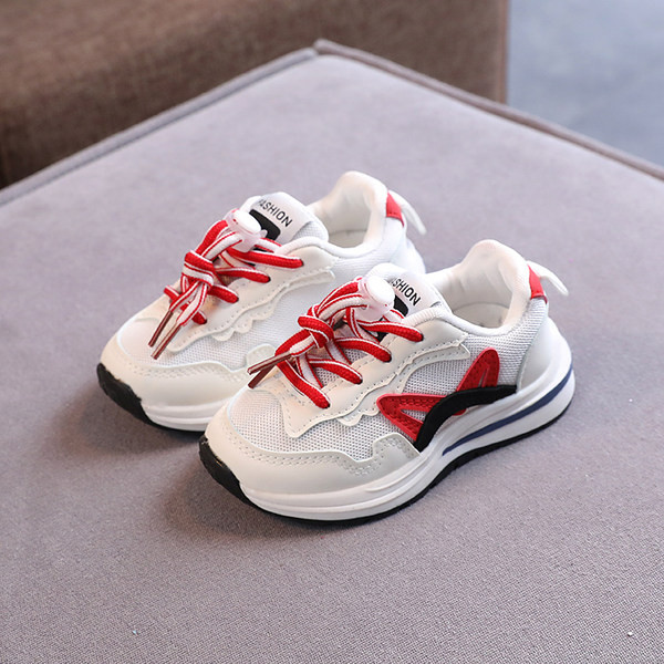 Laste maratonid lipsude ja võrguga poistele