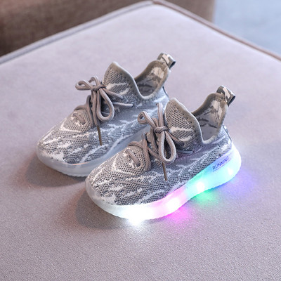Gyermek tornacipő textil-világító anyagból