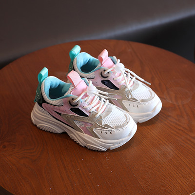 Sportlikud laste tossud paelte ja võrguga - tüdrukutele ja poistele