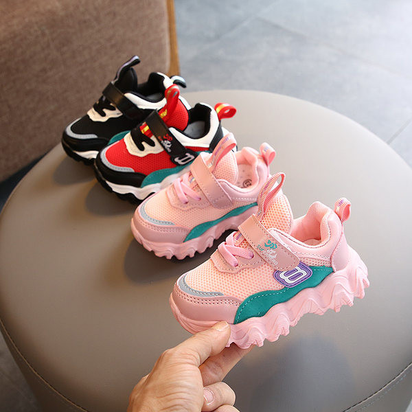 Moodsad kareda tallaga laste tossud - poistele või tüdrukutele